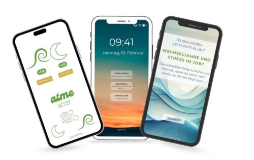 Drei Smartphones, auf denen Bestandteile des Atem-Notfallsets zu sehen sind.